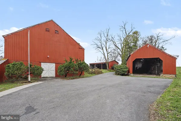 $400,000 | 10301 Mckinstry Mill Road, New Windsor, MD 21776