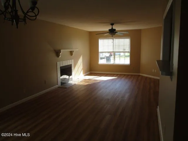 $1,450 | 2041 West Windgate Court, Jacksonville, NC 28546