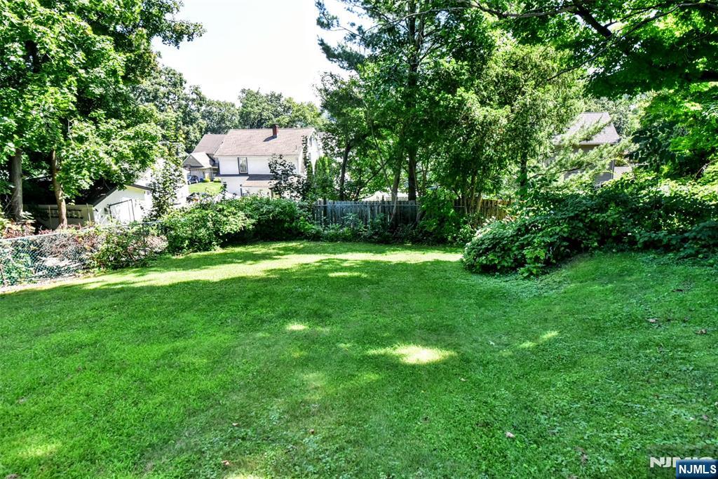 30 Center Street Butler, NJ 07405 - Photo 31 of 38 Gallery Image 31
