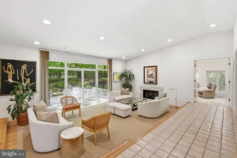 $1,829,000 | 11815 Beekman Place, Rockville, MD 20854