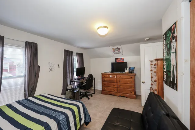 $305,000 | 23 Concord Hill Road, Pittsfield, NH 03263