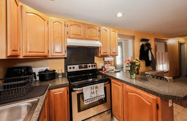 $305,000 | 23 Concord Hill Road, Pittsfield, NH 03263