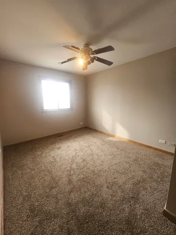 $3,000 | 830 Division Street, South Elgin, IL 60177