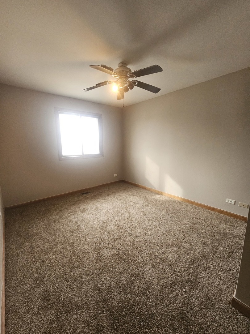 830 Division Street South Elgin, IL 60177 - Photo 10 of 23