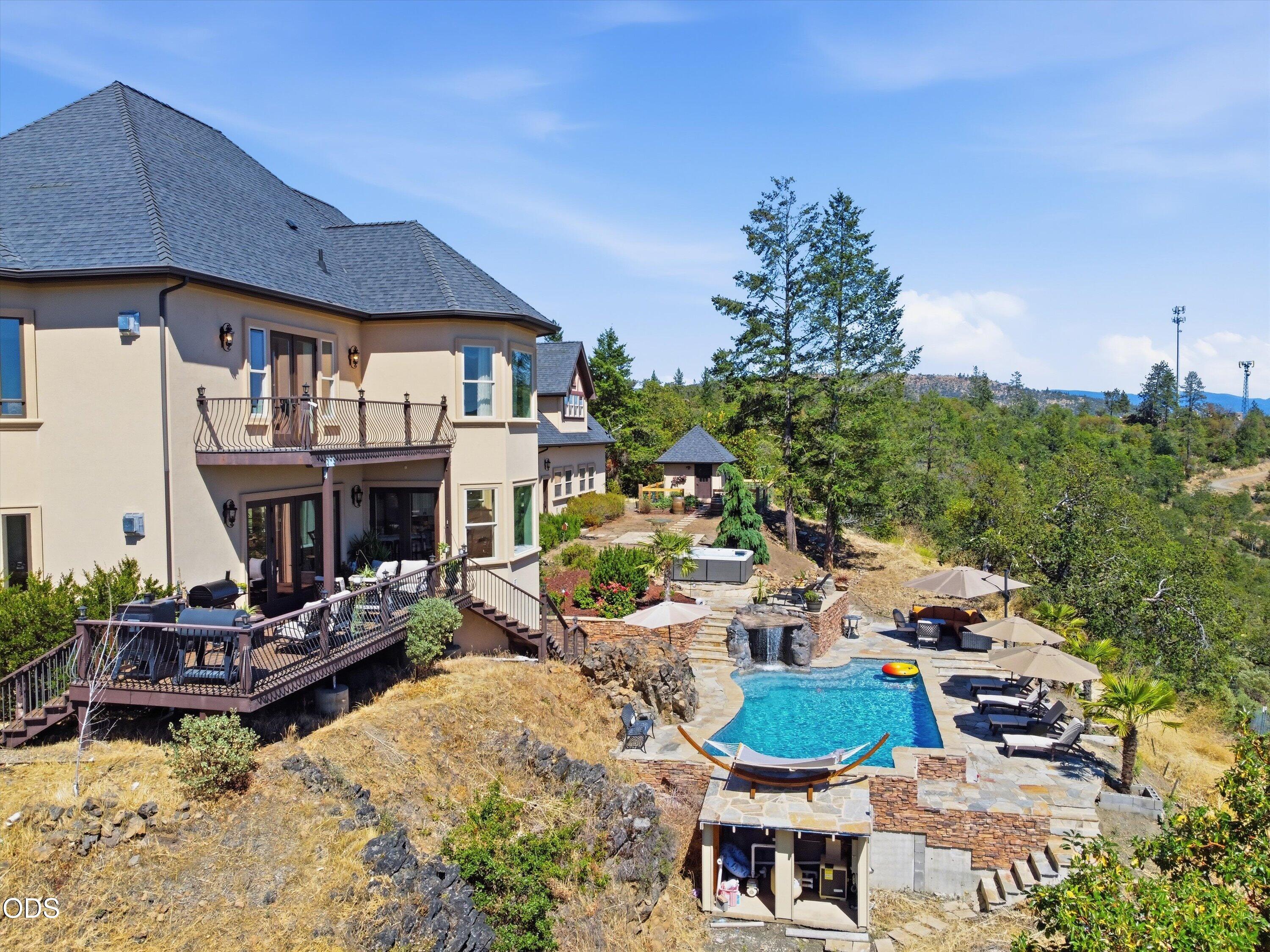 15202 Richards Way Eagle Point, OR 97524 - Photo 124 of 129