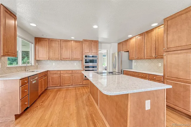 $4,200 | 17672 East Weaver Place, Aurora, CO 80016