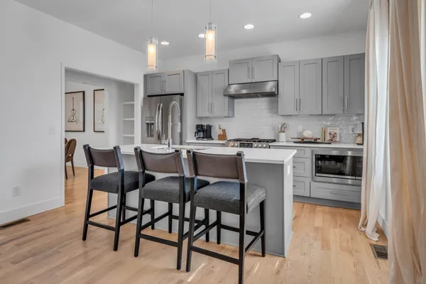 $3,400 | 405 Marshall Street, Unit 3, Nashville, TN 37207