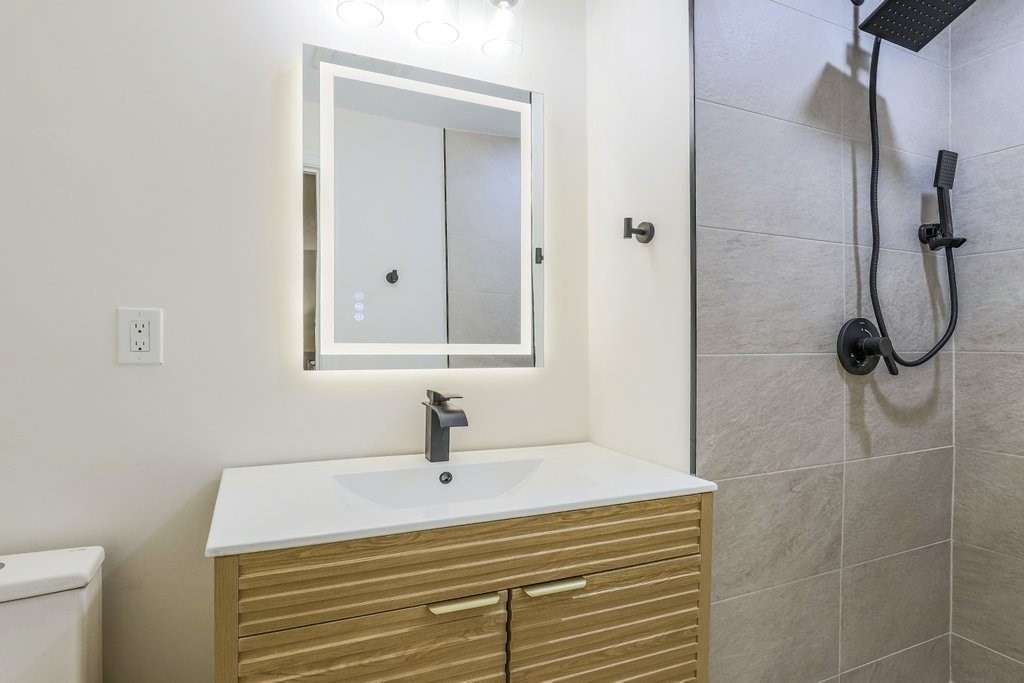 15 Bosworth Road Framingham, MA 01701 - Photo 14 of 39