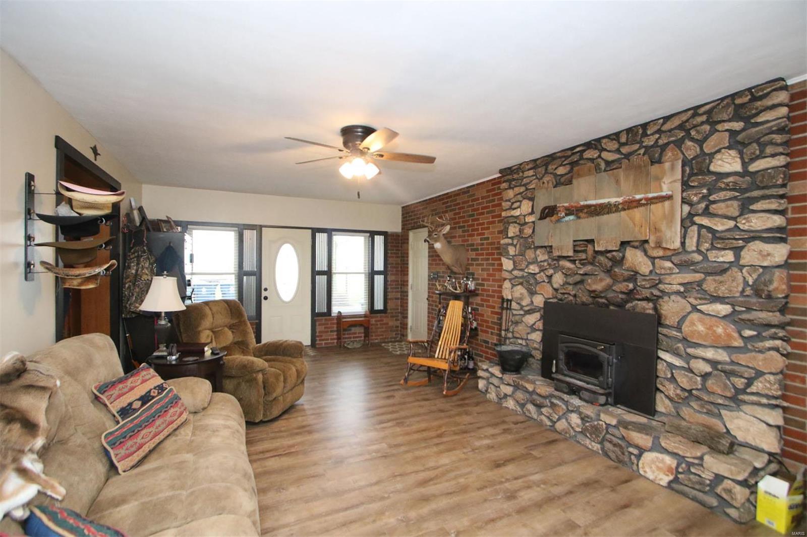 12136 Highland Road Highland, IL 62249 - Photo 17 of 36