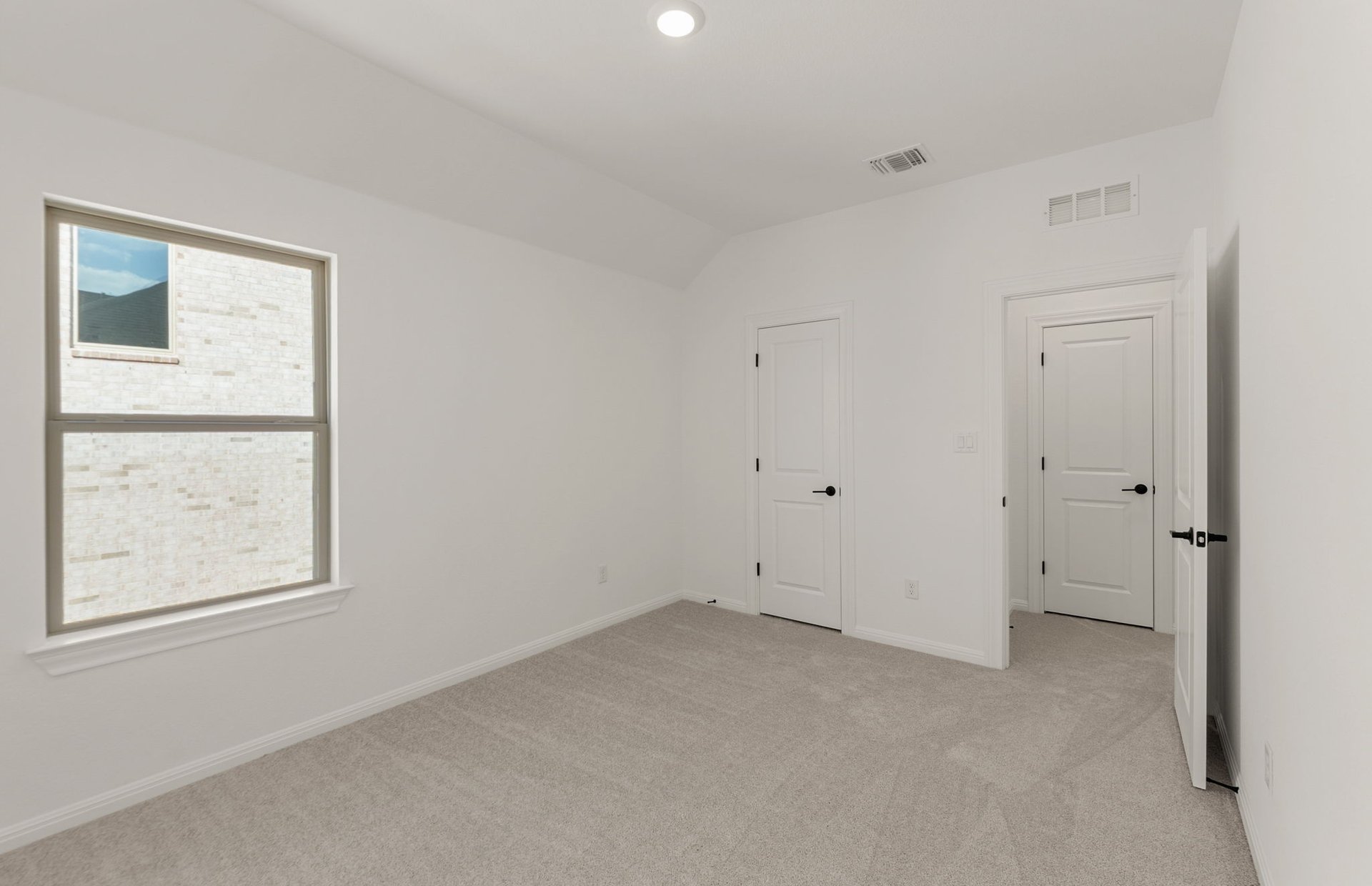 601 Rdg Pt Drive Georgetown, TX 78628 - Photo 19 of 24