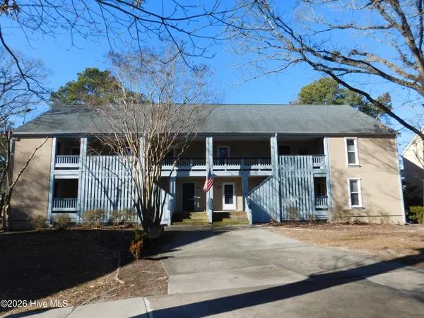 $1,300 | 1202 Harbourside Drive, Unit 1201, New Bern, NC 28560