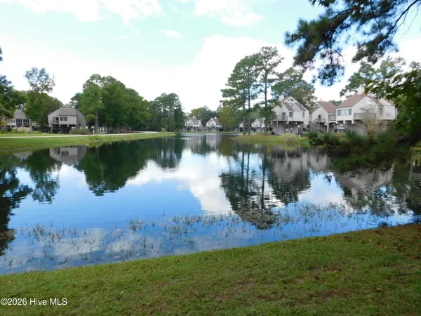 $1,300 | 1202 Harbourside Drive, Unit 1201, New Bern, NC 28560