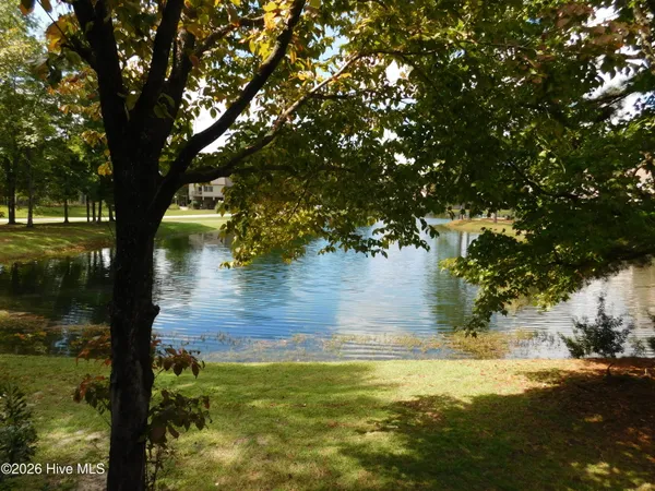 $1,300 | 1202 Harbourside Drive, Unit 1201, New Bern, NC 28560