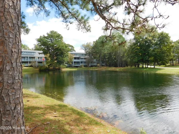 $1,300 | 1202 Harbourside Drive, Unit 1201, New Bern, NC 28560