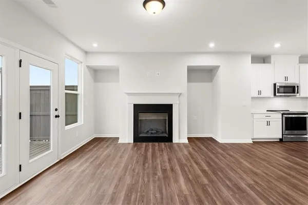 a view of a livingroom with a fireplace