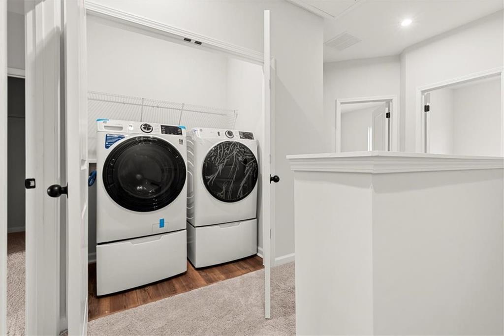 741 Payton Lane Acworth, GA 30102 - Photo 23 of 36 a utility room with dryer and washer
