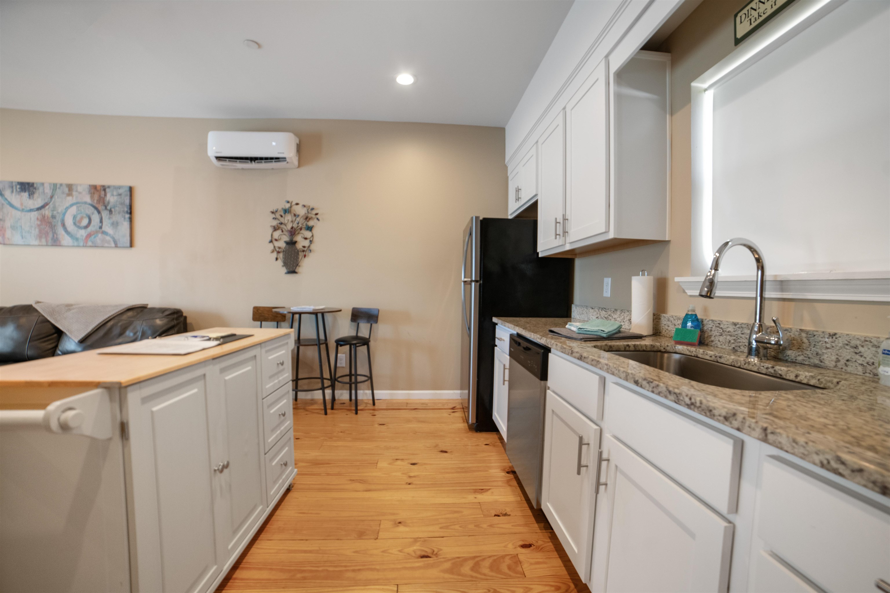 55 North Warren Street, Unit 3 Mobile, AL 36602 - Photo 13 of 22 Kitchen