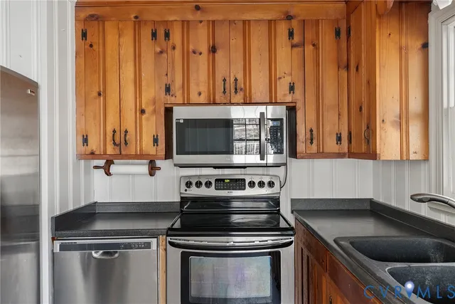 $349,000 | 1111 Holly Grove Drive, Bumpass, VA 23024