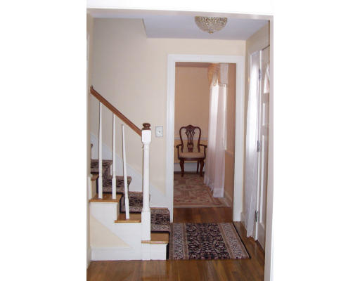 25 Longview Road Framingham, MA 01701 - Photo 9 of 13 Gallery Image 9