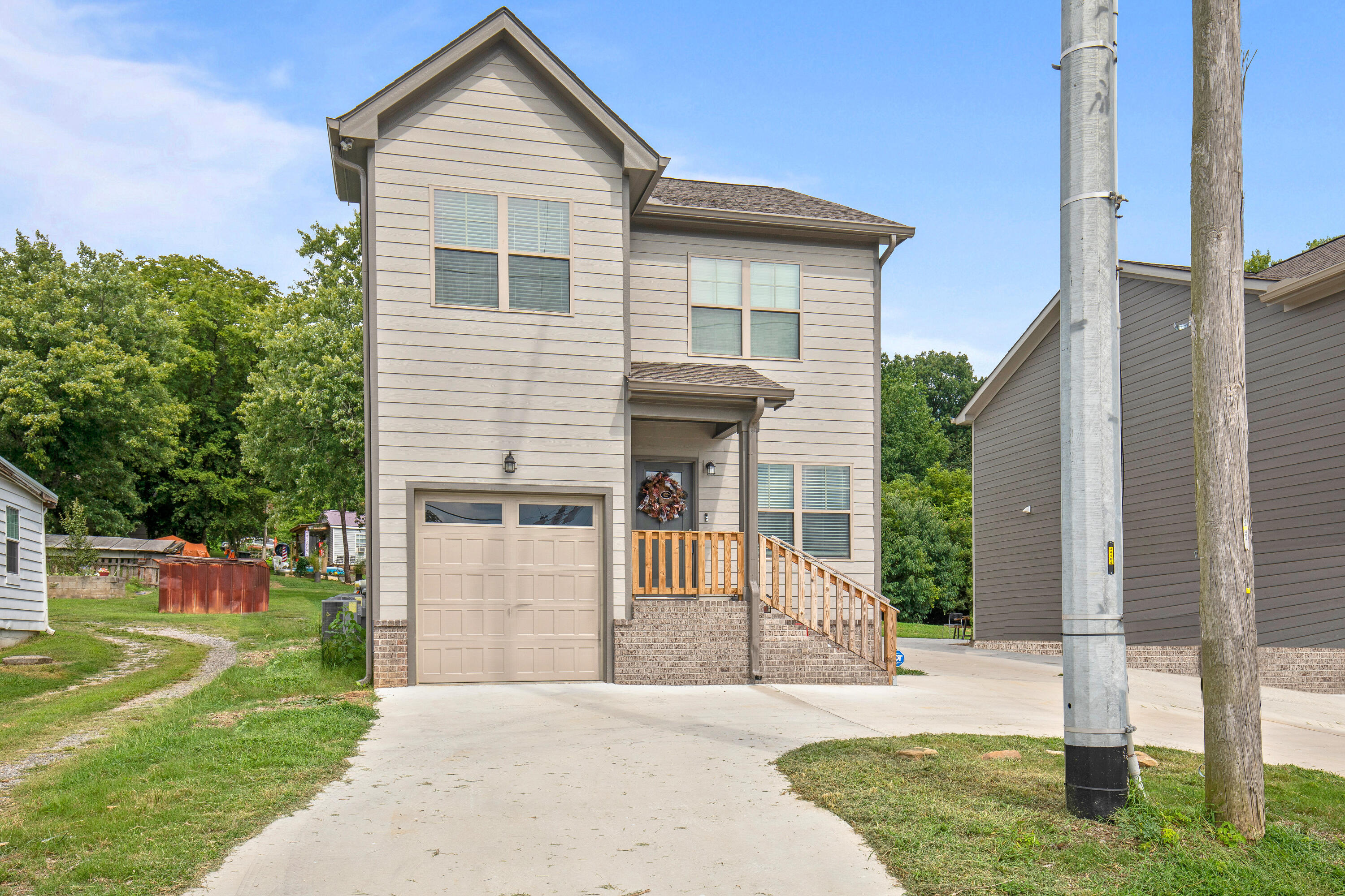 114 Browns Ferry Road Chattanooga, TN 37419 - Photo 3 of 38 Brown's Ferry-3