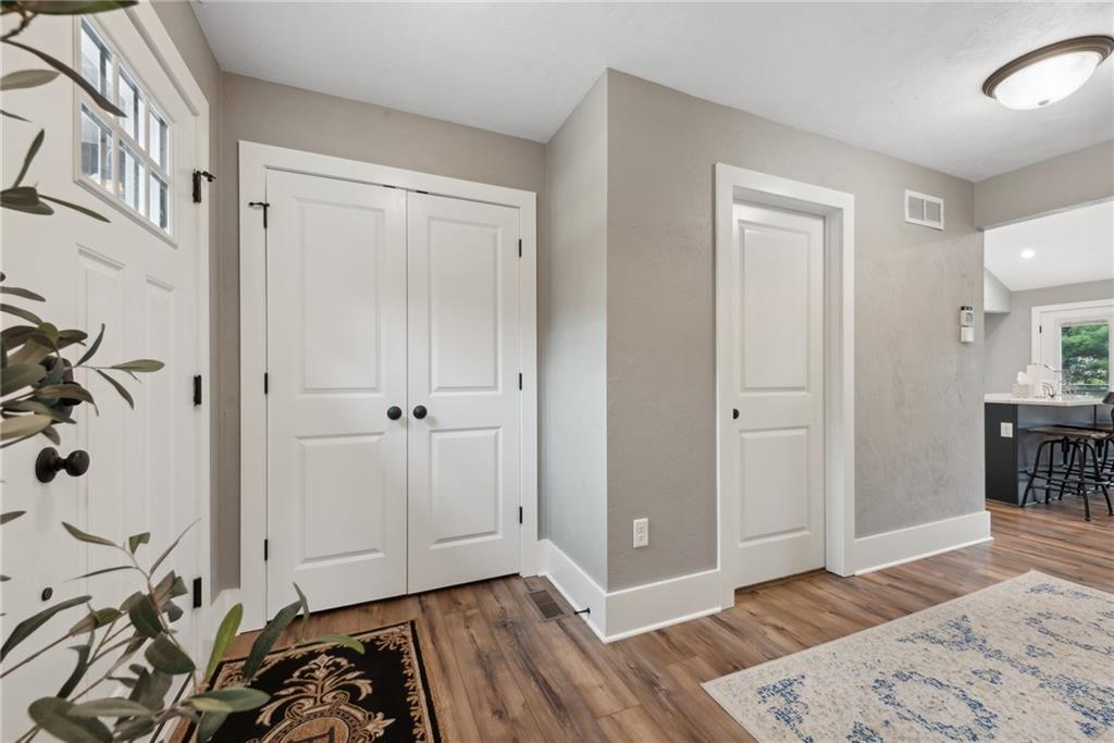 470 Manor Harrison City Road Manor, PA 15665 - Photo 4 of 25 Gallery Image 4
