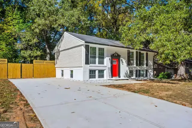 $3,100 | 6741 Gano Drive, Riverdale, GA 30274