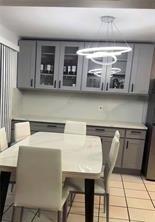 523 Willow Road East Staten Island, NY 10314 - Photo 4 of 10