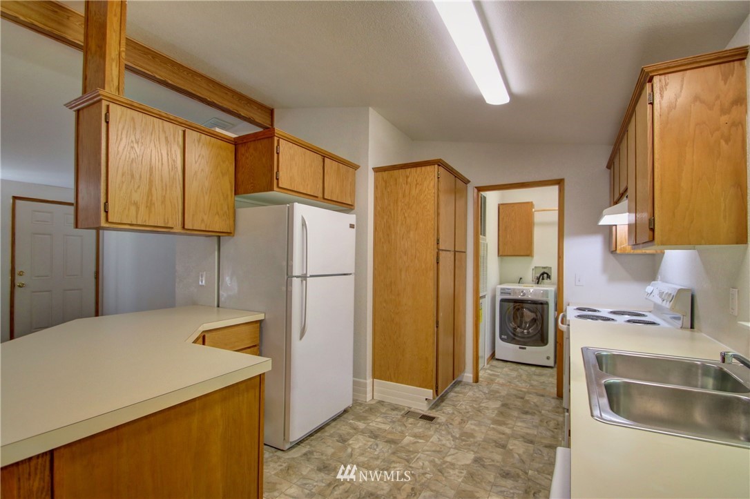 220 Thompson Road Sedro-Woolley, WA 98284 - Photo 14 of 28 Gallery Image 14