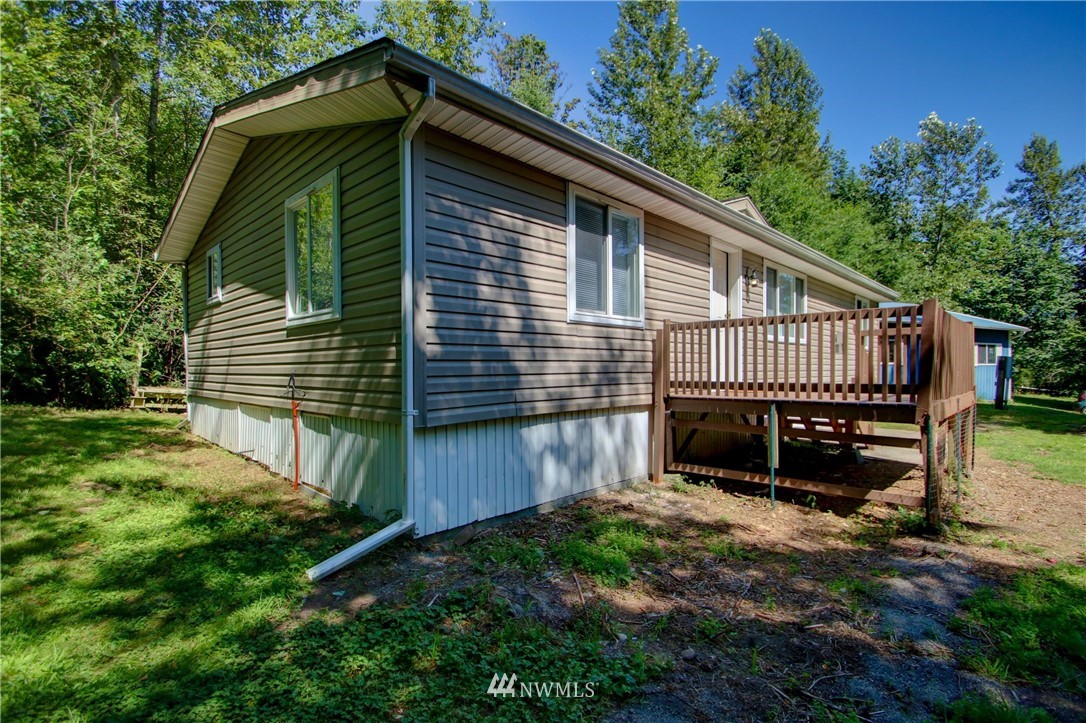 220 Thompson Road Sedro-Woolley, WA 98284 - Photo 5 of 28 Gallery Image 5