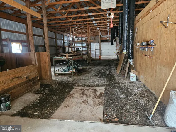 a view of a yard with a yard