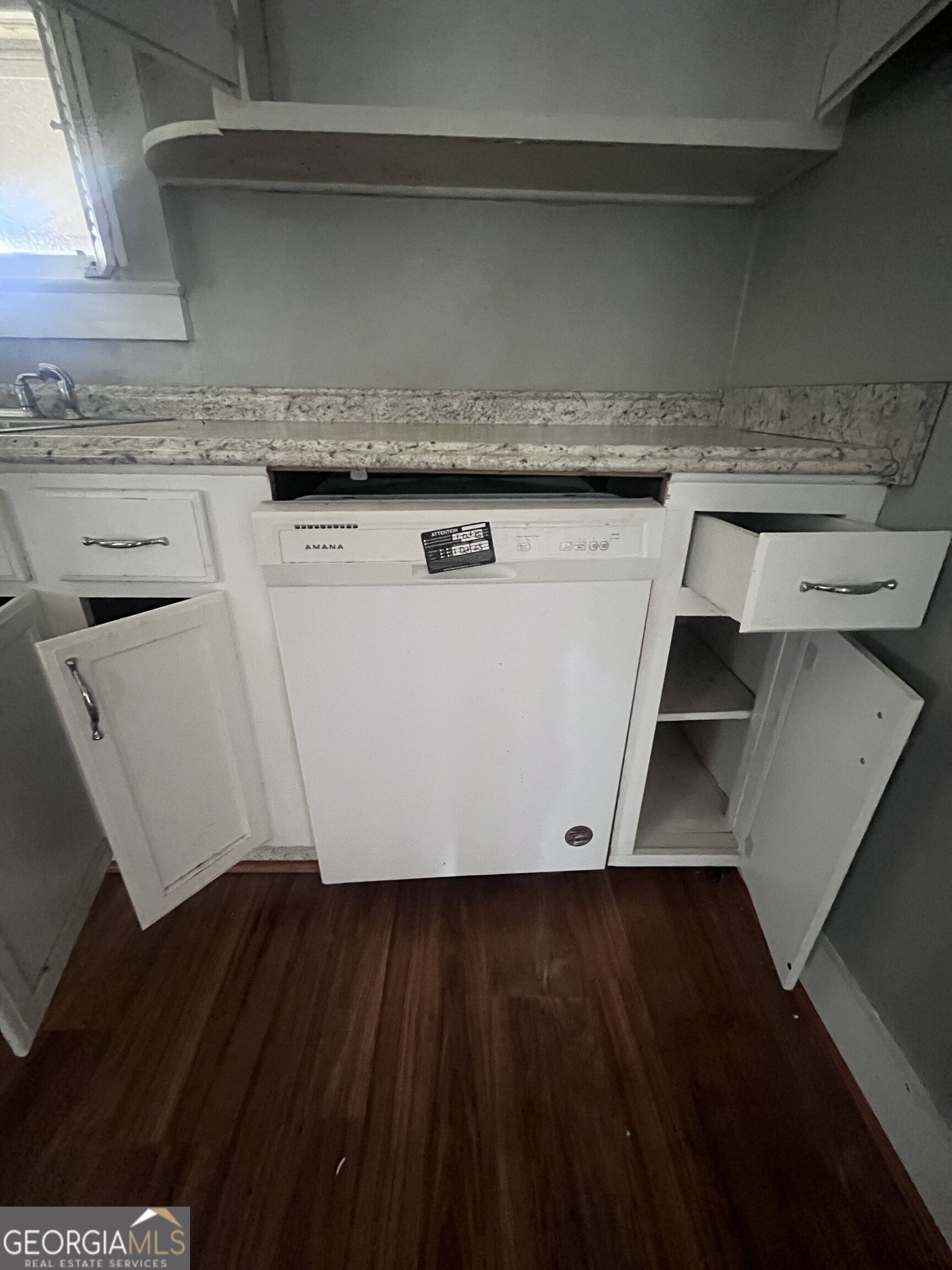 211 Gordon Street Thomson, GA 30824 - Photo 10 of 19