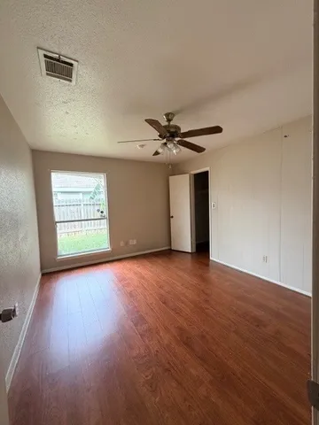 $305,000 | 11562 Willwood Drive, Houston, TX 77072