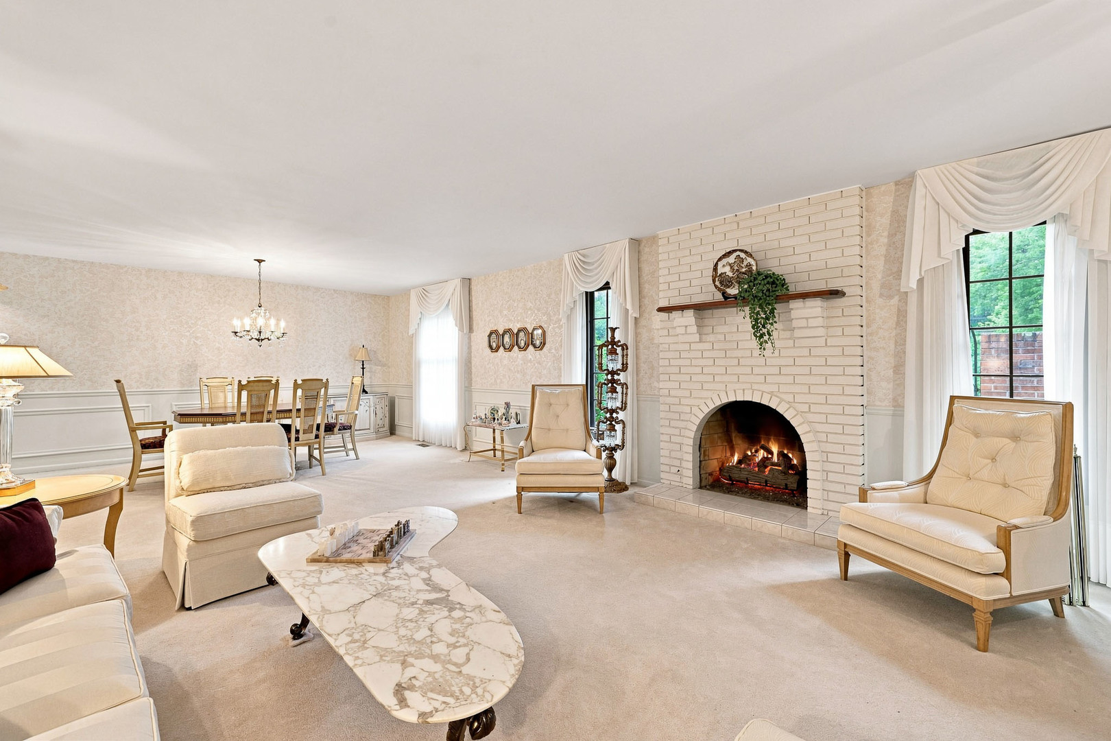 806 Roberts Road Tower Lakes, IL 60010 - Photo 10 of 53 Gallery Image 10