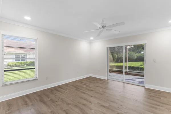 $285,000 | 9760 Summerbrook Terrace, Unit A, Boynton Beach, FL 33437