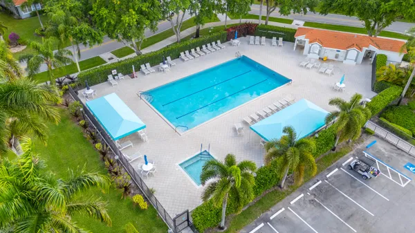 $285,000 | 9760 Summerbrook Terrace, Unit A, Boynton Beach, FL 33437