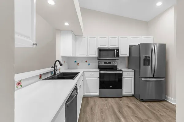 $285,000 | 9760 Summerbrook Terrace, Unit A, Boynton Beach, FL 33437
