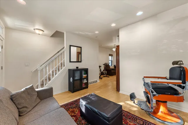 $319,900 | 1751 North Franklin Place, Milwaukee, WI 53202