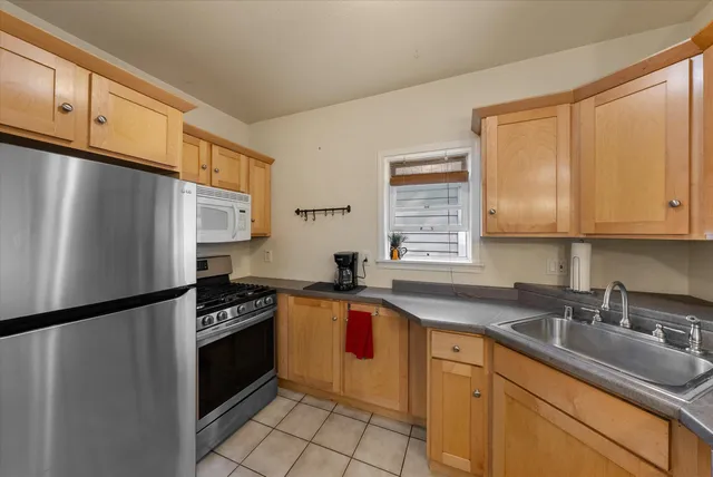 $319,900 | 1751 North Franklin Place, Milwaukee, WI 53202