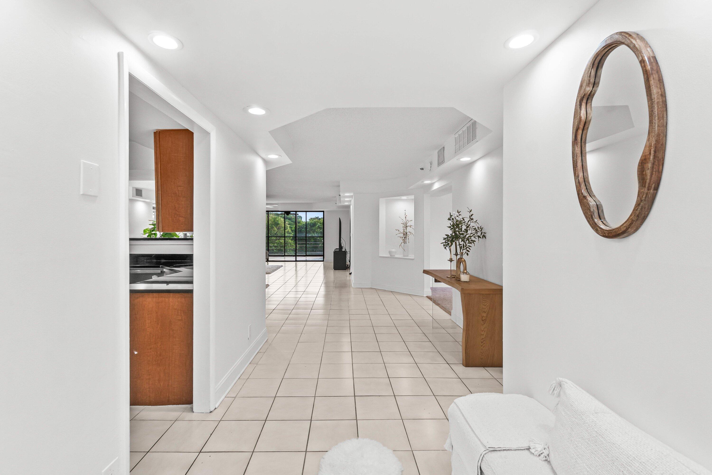 7201 Promenade Drive, Unit 302 Boca Raton, FL 33433 - Photo 7 of 44 003-7201PromenadeDrive-302-BocaRaton-FL-