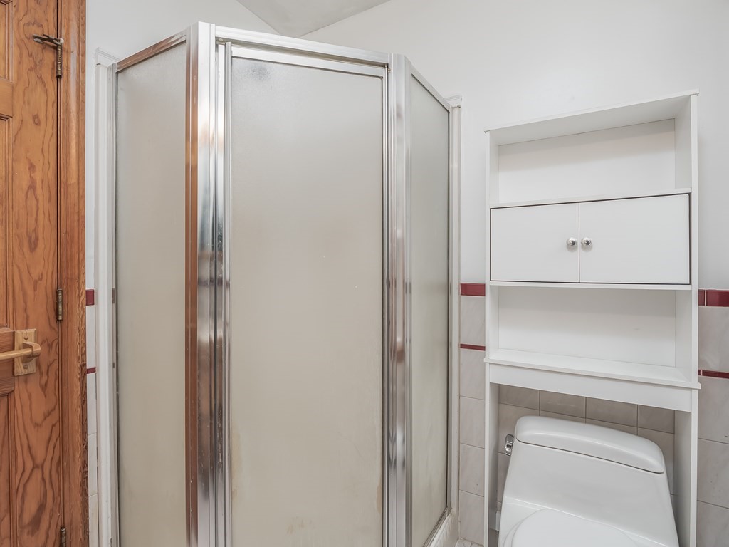 311 Dunstable Road Chelmsford, MA 01863 - Photo 16 of 41