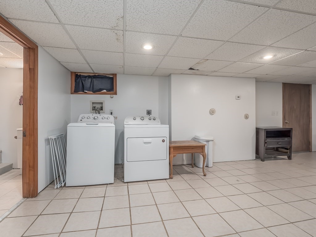 311 Dunstable Road Chelmsford, MA 01863 - Photo 28 of 41