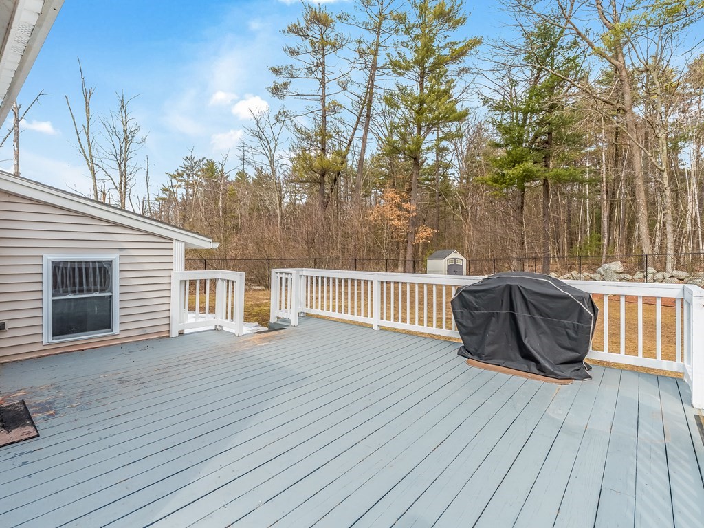 311 Dunstable Road Chelmsford, MA 01863 - Photo 30 of 41