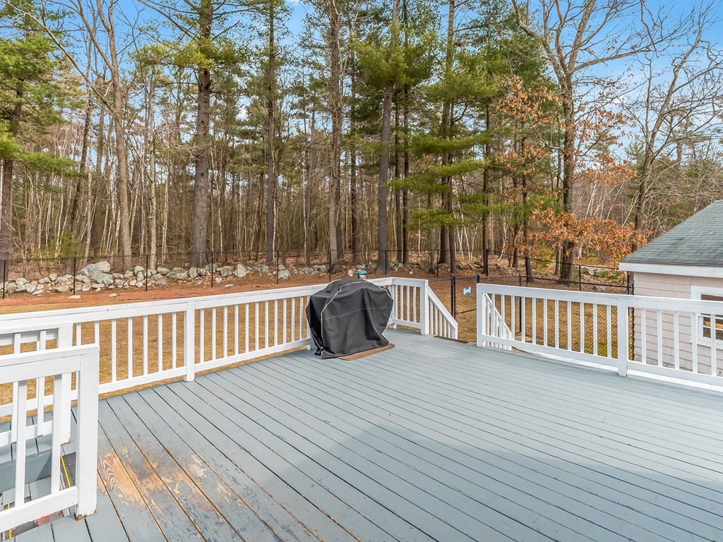 311 Dunstable Road Chelmsford, MA 01863 - Photo 31 of 41