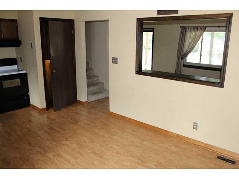 1734 Brer Rabbit Drive Greenwood, IN 46143 - Photo 6 of 21 Gallery Image 6