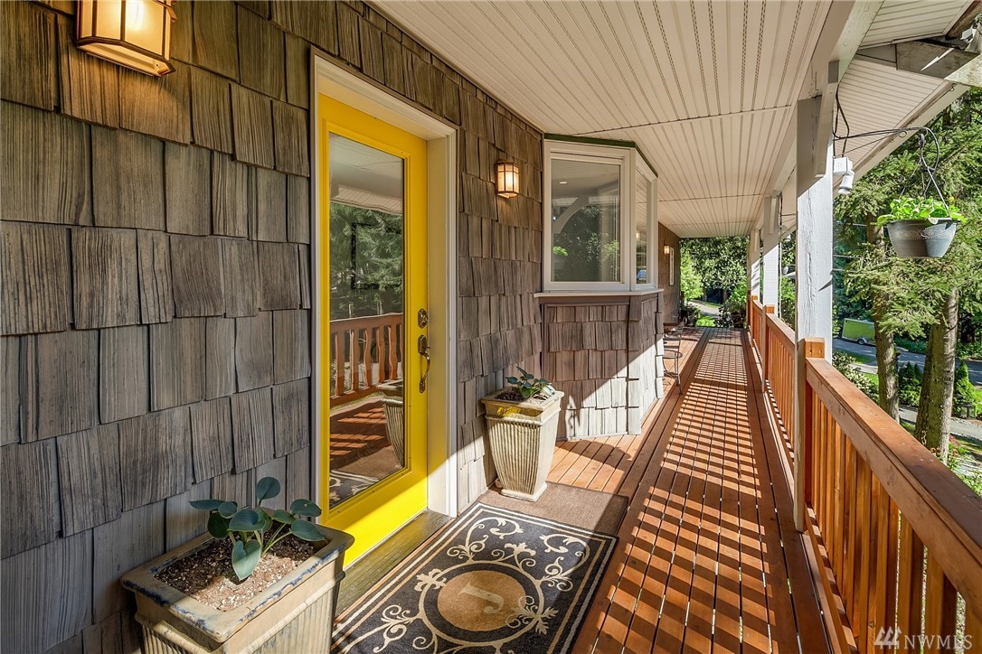 20632 West Richmond Road Bothell, WA 98021 - Photo 11 of 37