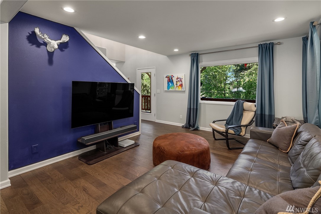 20632 West Richmond Road Bothell, WA 98021 - Photo 12 of 37