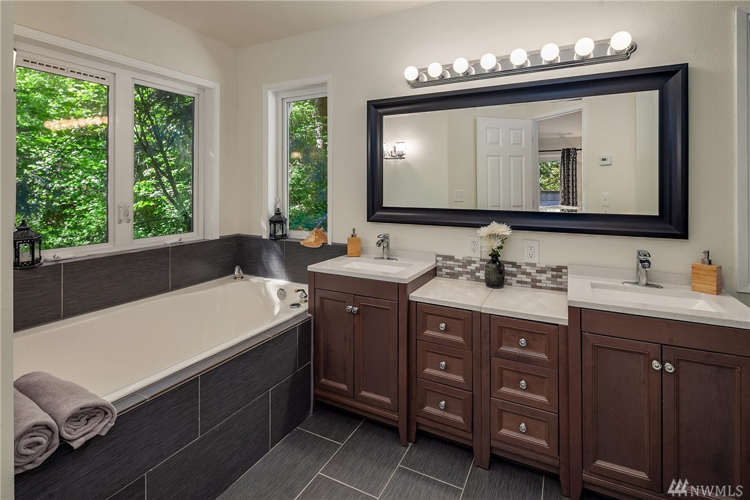 20632 West Richmond Road Bothell, WA 98021 - Photo 26 of 37