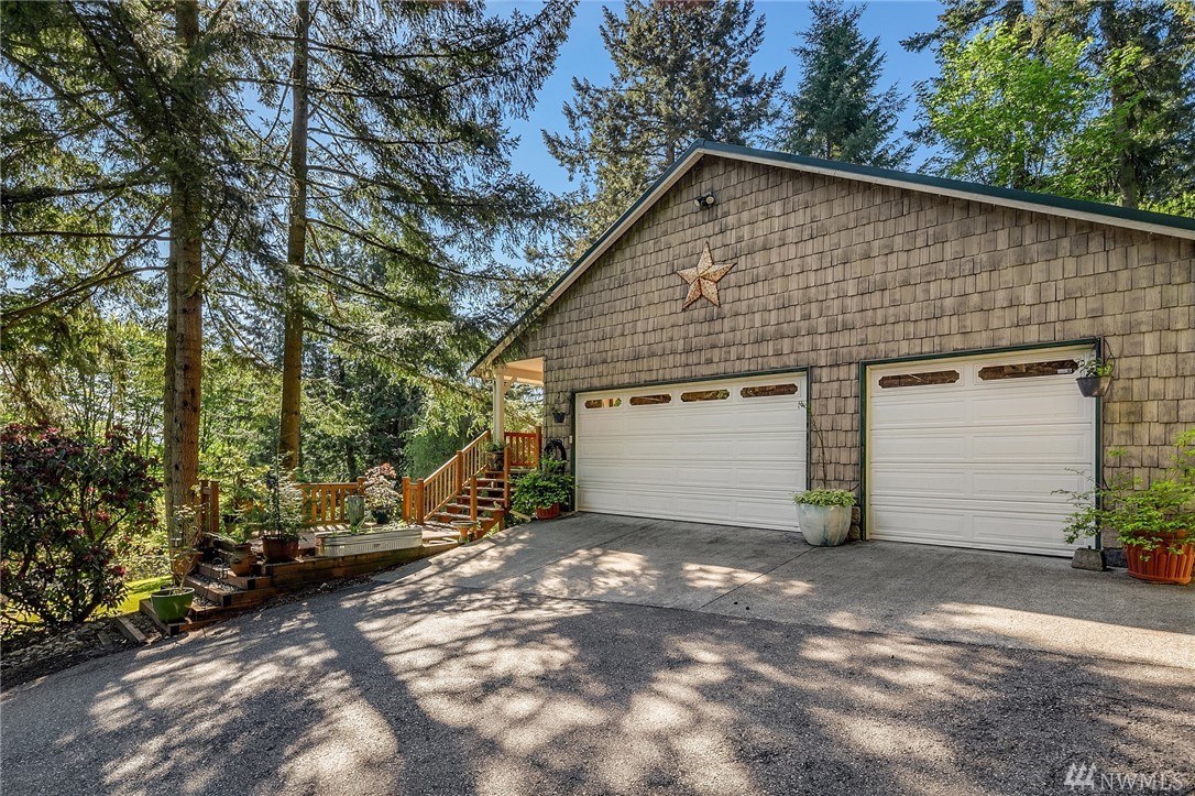 20632 West Richmond Road Bothell, WA 98021 - Photo 8 of 37
