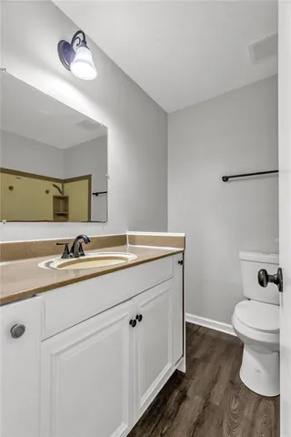 $270,000 | 841 Northwest 69th Place, Kansas City, MO 64118