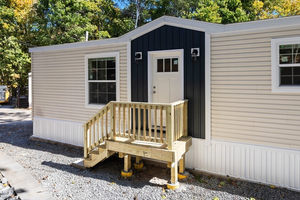 103 Newbury Street, Unit 3 Danvers, MA 01923 - Photo 13 of 40